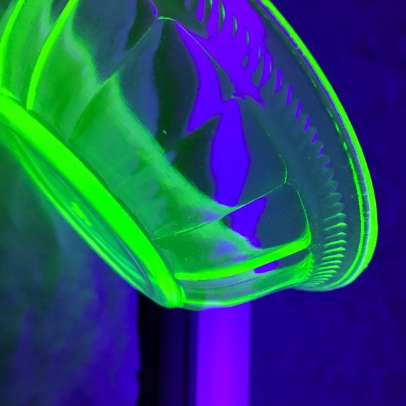 Vintage Vaseline Glass Dessert Bowl Block Optic #24 - Picture 5 of 10